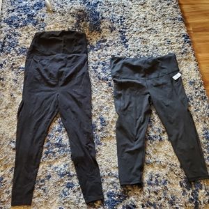 Lot of black maternity leggings